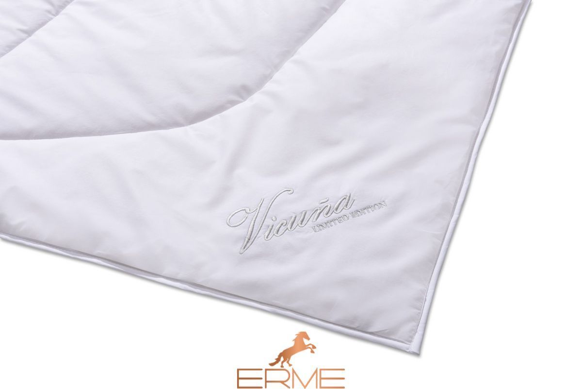 Kauffmann blanket - Made of the finest vicu&ntilde;a down Summer, 155x200