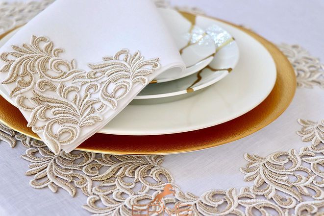 Serving mat Weissfee - Gala Royal Gold