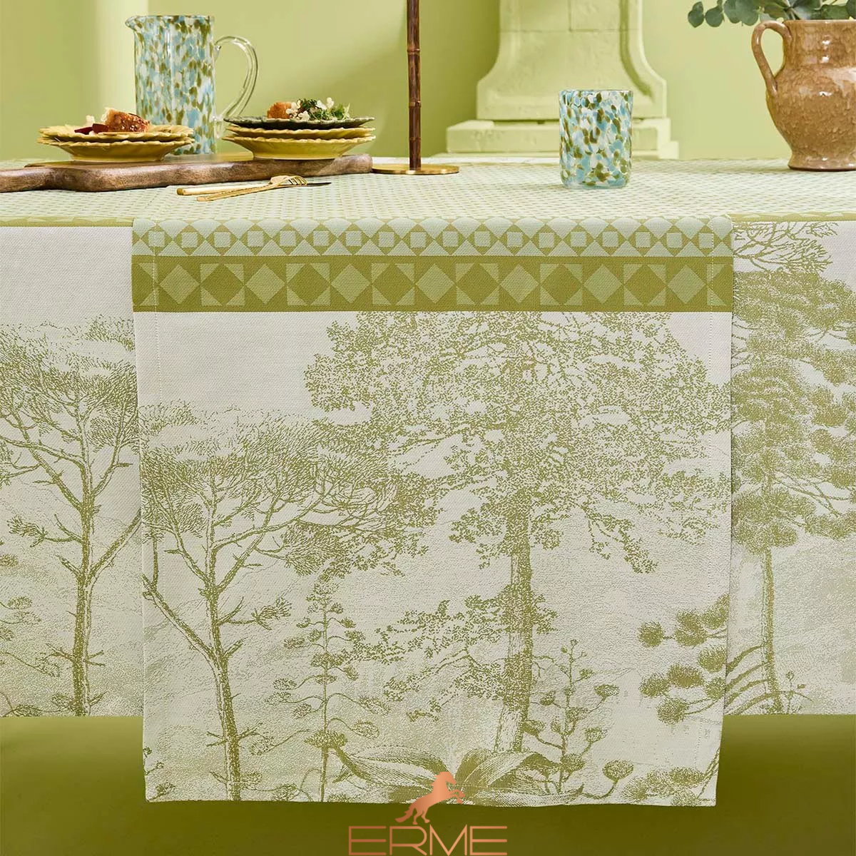Table runner Garnier Thiebaut - Le Sud Vert