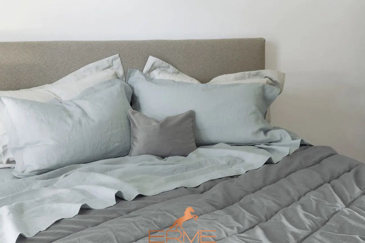 Quaqliotti bedding Nuvola, 50x75 (2pc), 155x200, 270x300