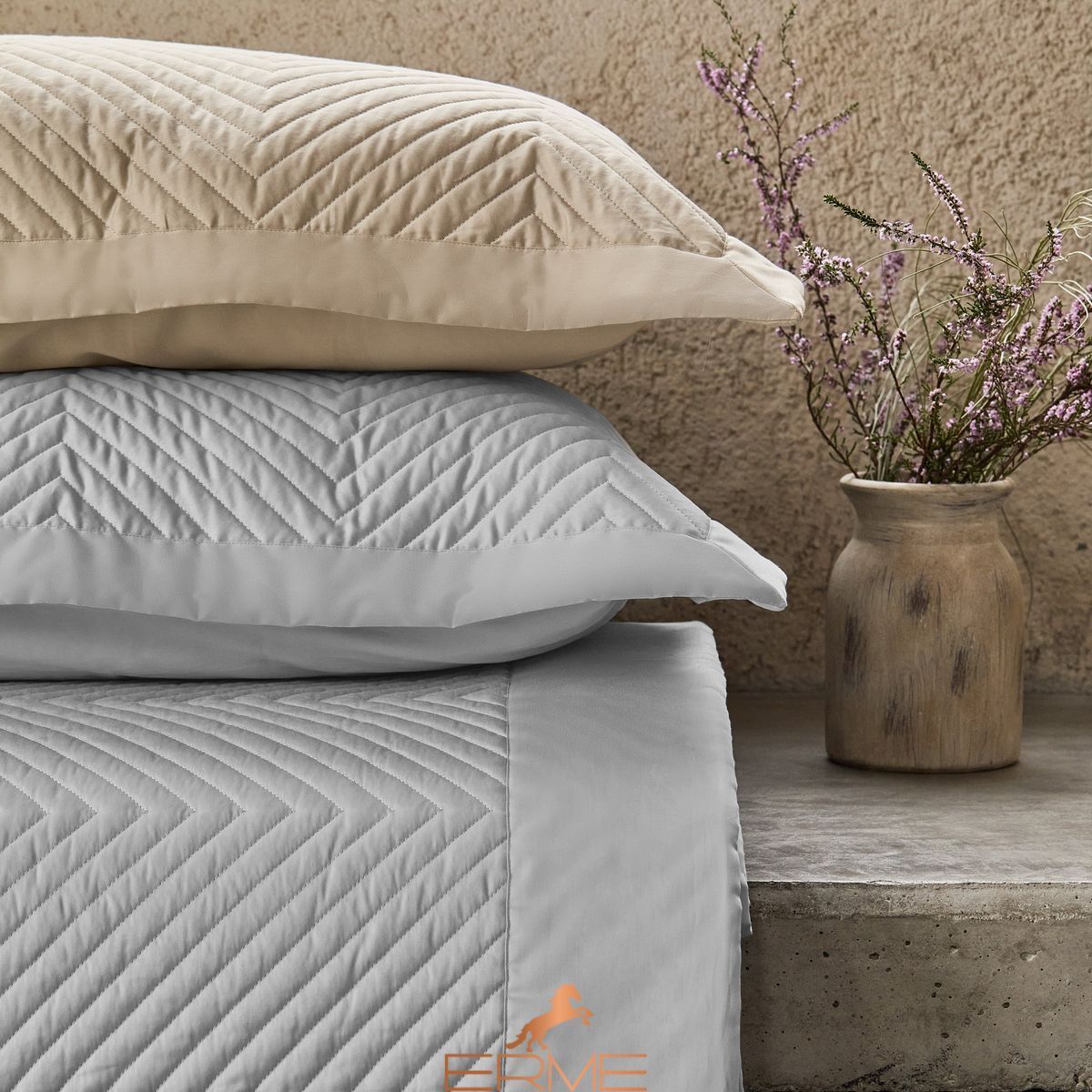 Bovi bedspread - Eloise col.Taupe, 260x270