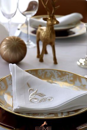 Weissfee napkin - Montreux Gold