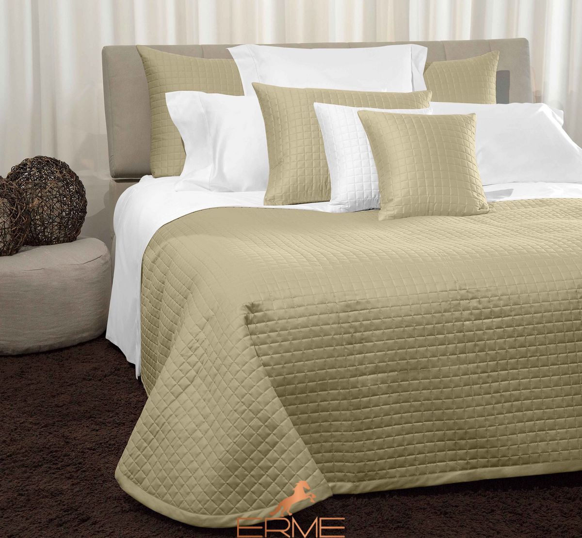 Signoria Firenze - Quilted bedspread MASACCIO Taupe, taupe, 260x270