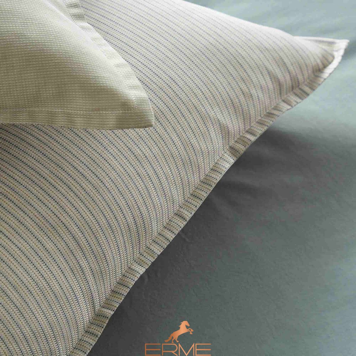 Постельное белье Biancoperla - Wales Deluxe Amber, 50x75 (2шт), 155x200 (2шт), 270x290