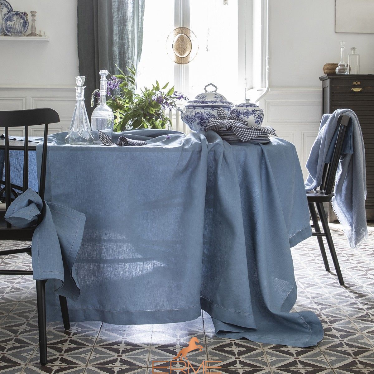 Салфетка Alexandre Turpault FLORENCE Aegean Blue из льна OFG 50х50 см