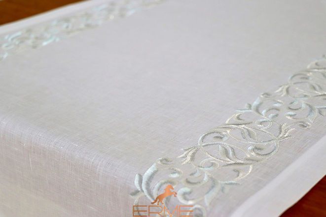 Weissfee table runner - Montreux Silver