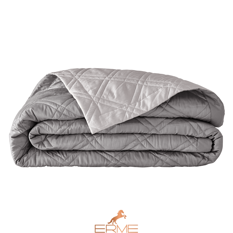 Quilted bedspread Alexandre Turpault - Merveille Meteor Gray Silver