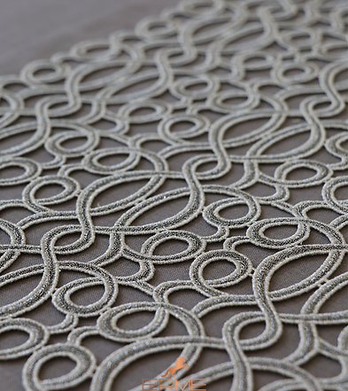 Weissfee serving mat - Curle Silver