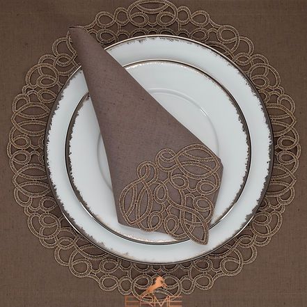 Weissfee serving mat - Curle Copper