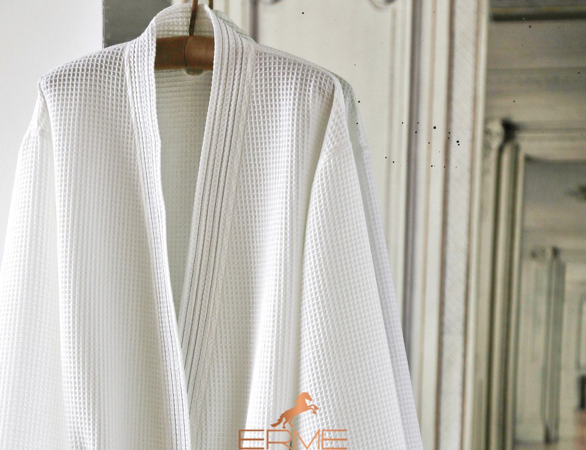 Robe Blanc Des Vosges Manoir White