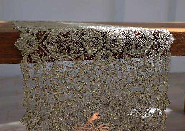 Столовая дорожка Weissfee - Sanssouci Gold