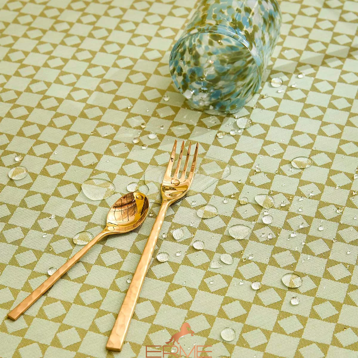 Tablecloth Garnier Thiebaut - Le Sud Vert