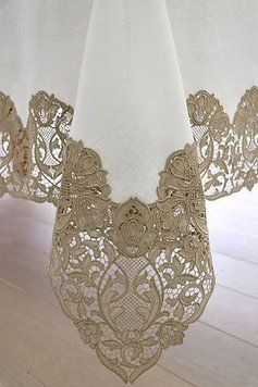 Скатертина Weissfee - Sanssouci Gold