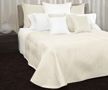 Signoria Firenze - Стьобане покривало LETIZIA Ivory, Ivory, 260x270