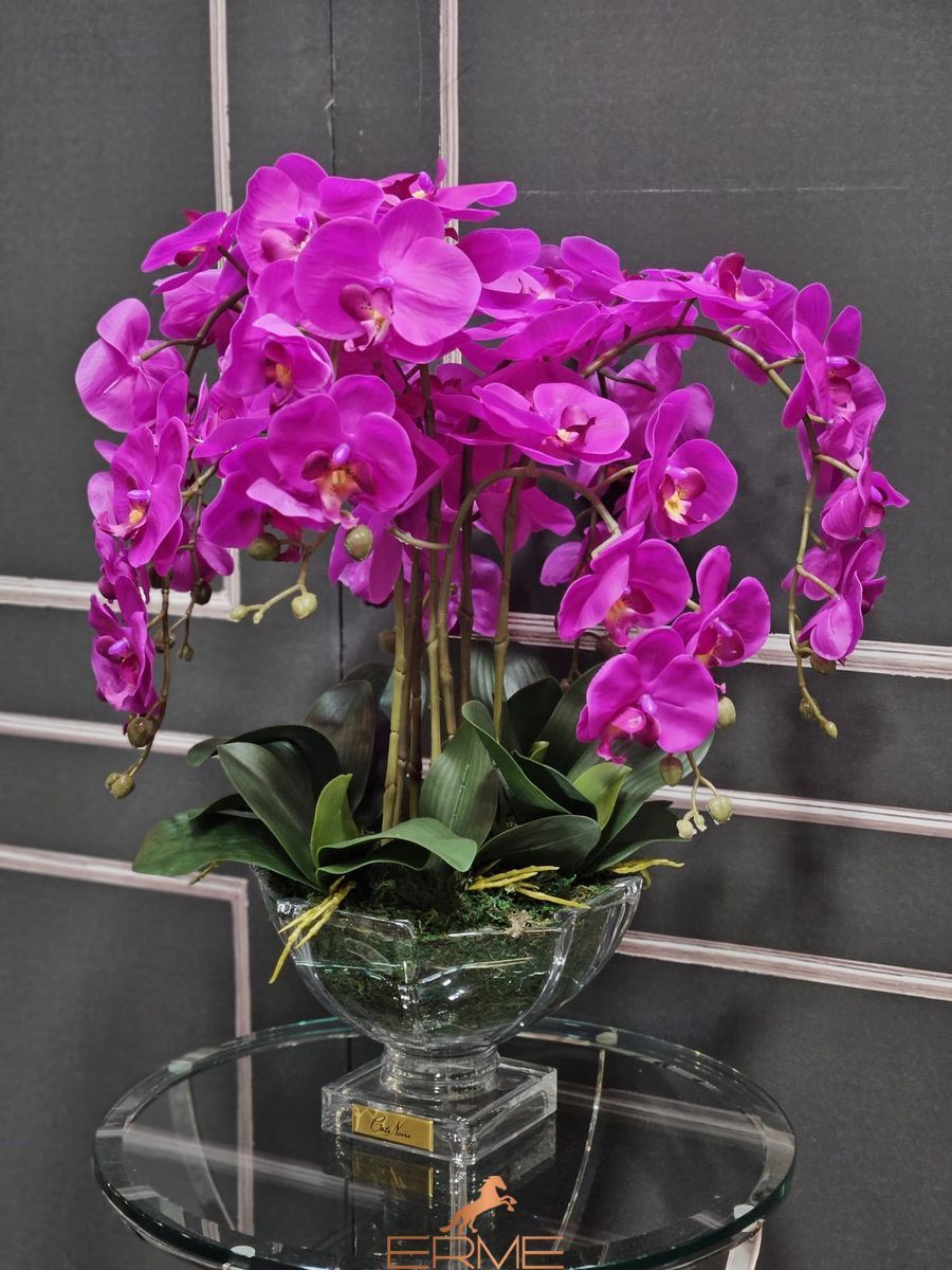 Aromatic composition Cote Noire Centerpiece - Fuchsia, Under the order (delivery from 4 weeks)